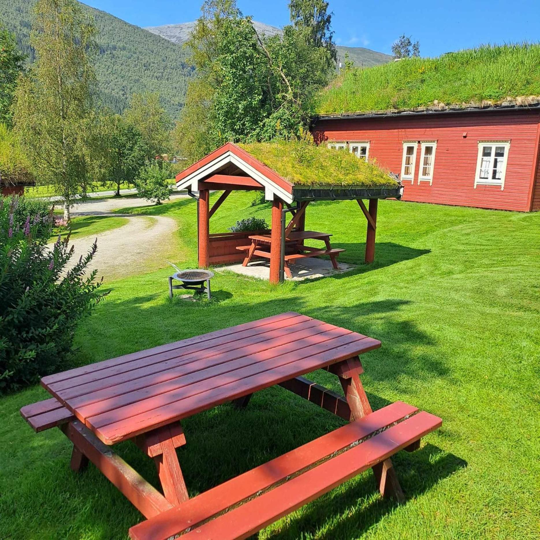 Lensmansgarden Villa Innfjorden Exterior photo